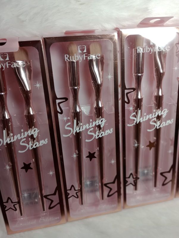 Set  de Brochas Ruby Face ch