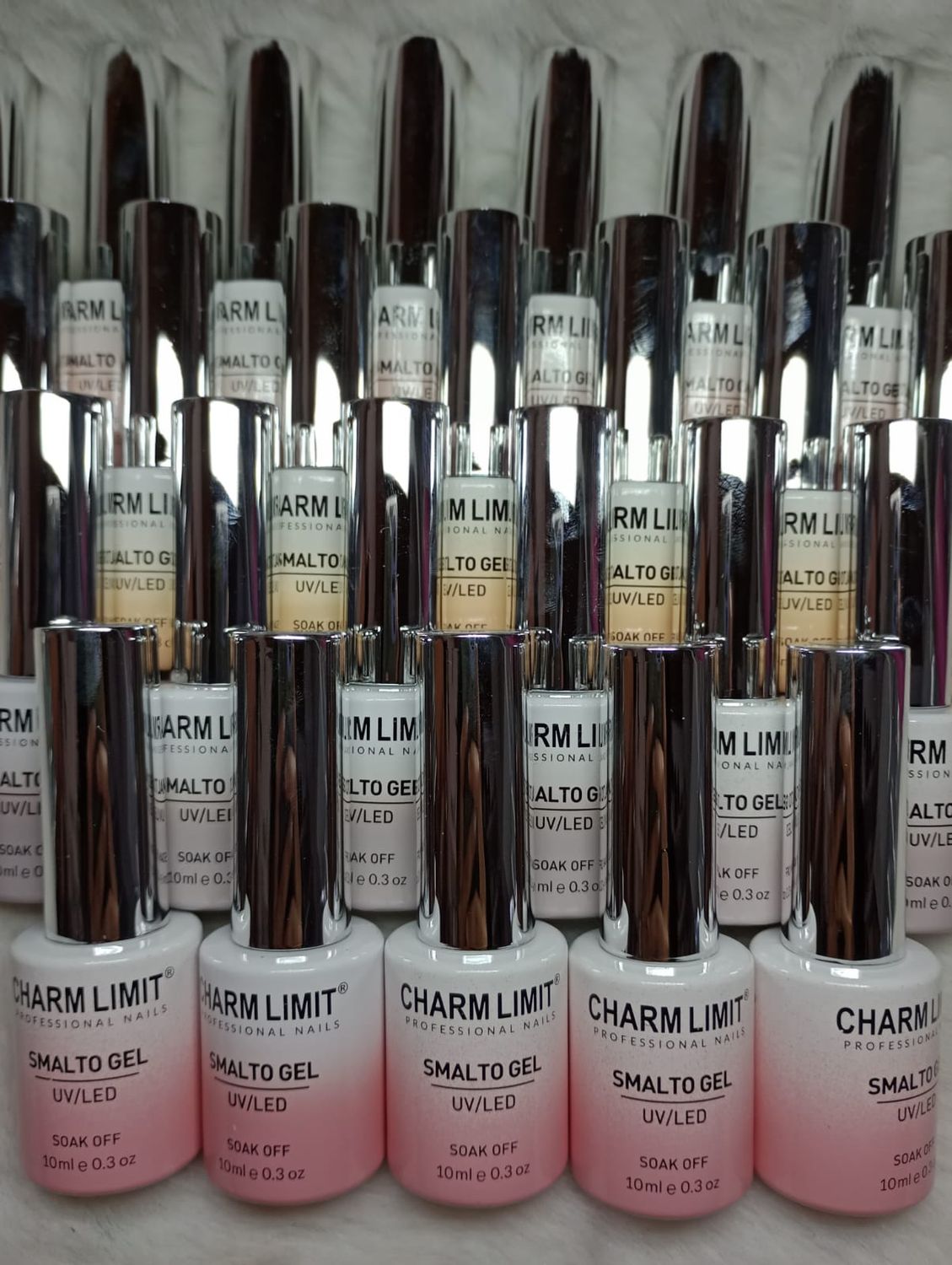 Esmaltes Charm Limit Cover