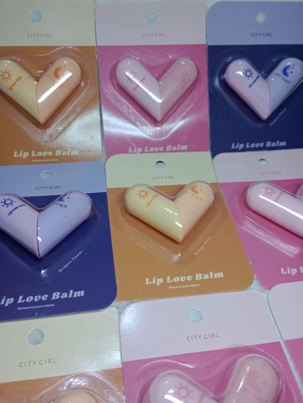 Balsamo Labial Tratamiento de DIA y NOCHE