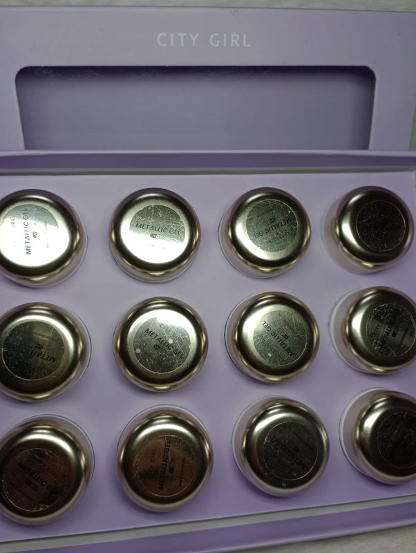 Metalic Gel City Girl