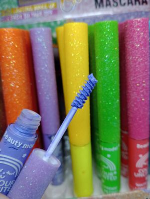 Mascara de Pestañas Neon Beauty Model