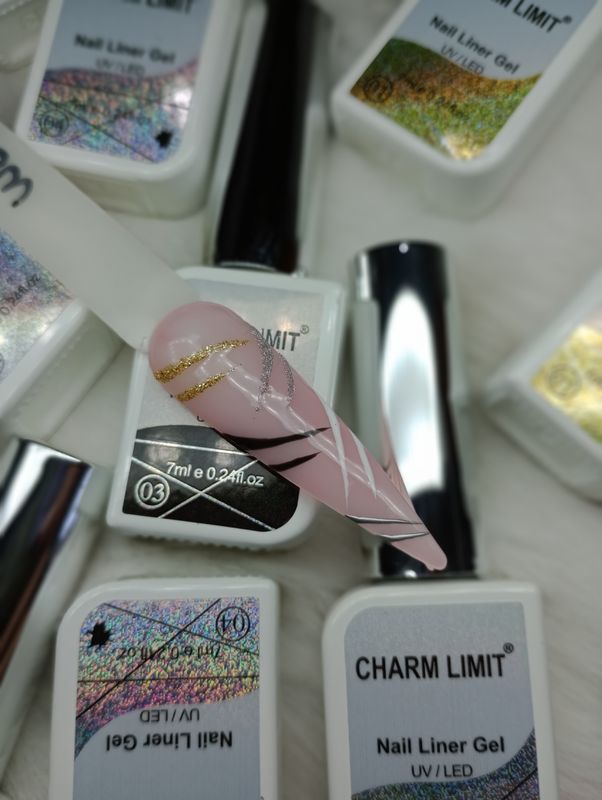 Esmaltes Liner Charm Limit