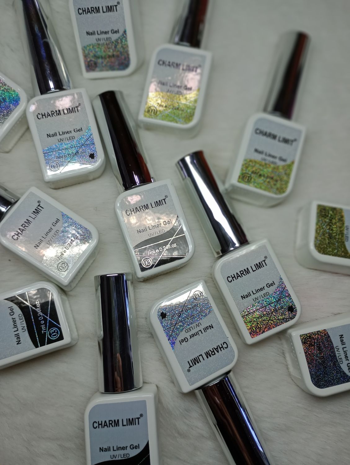 Esmaltes Liner Charm Limit