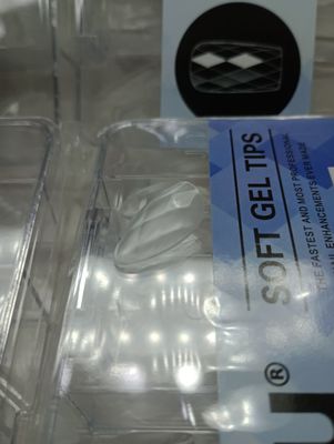 Tips Gel con Relieve Forma Diamante 140Pcs