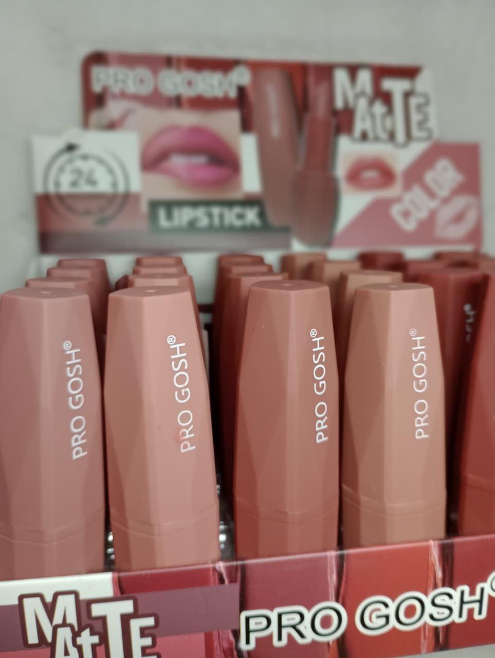 Labiales Matte en Barra