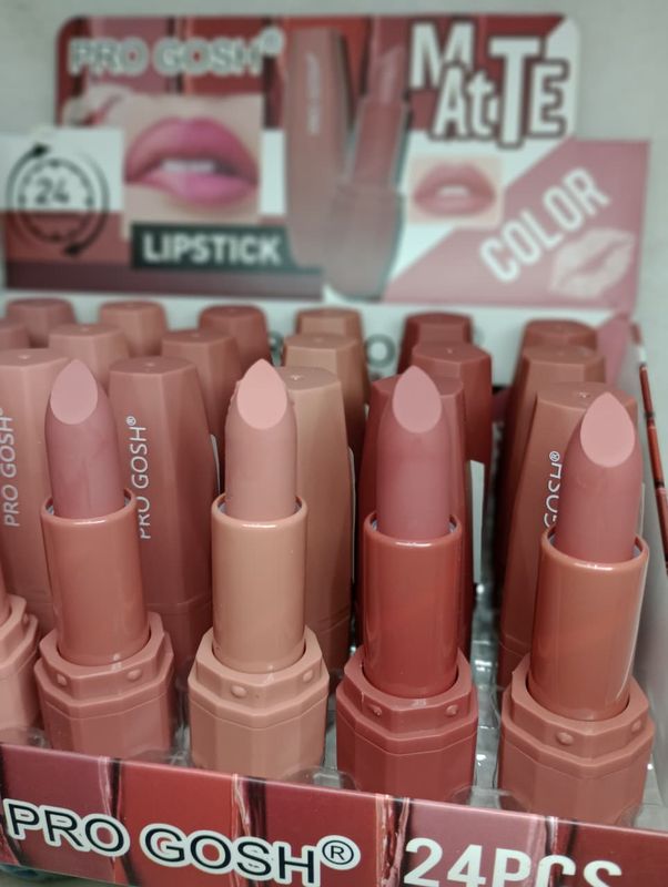 Labiales Matte en Barra