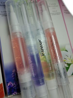 Aceite Revitalizador E Hidratante De Cuticulas c/pincel