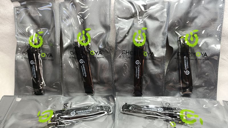 Corta Uñas Cherimoya
