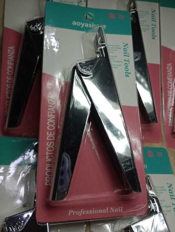 Corta Tips Metal