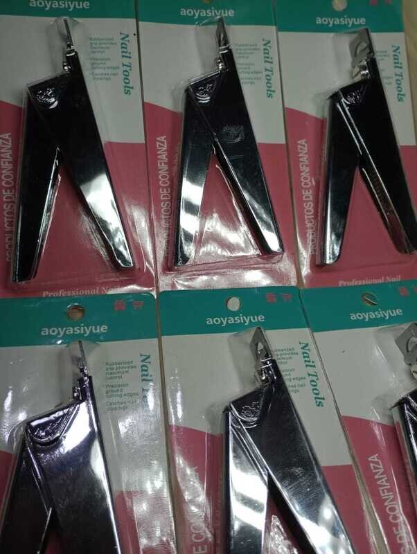 Corta Tips Metal