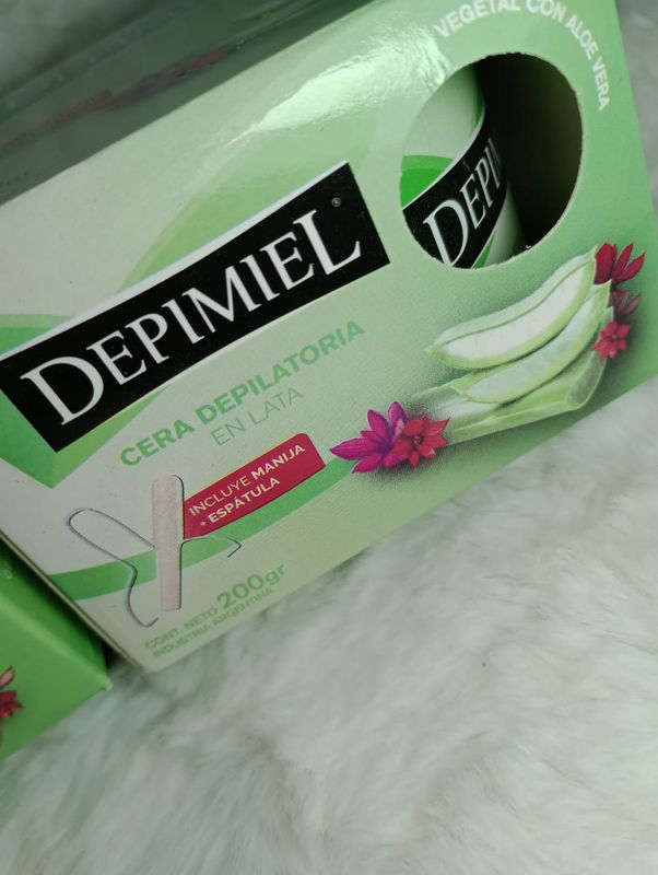 Cera depilatoria en Lata