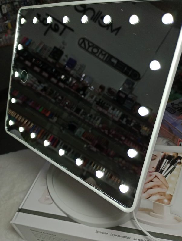 Espejo con Luz LED