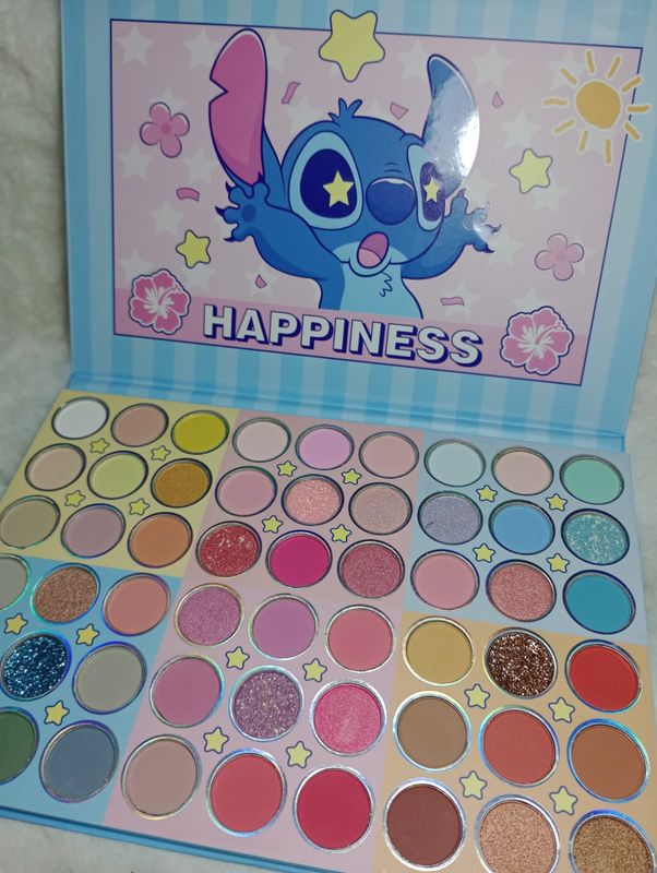 Paleta de sombras Labubu, Stitch y Capibara (Consultar Modelos)