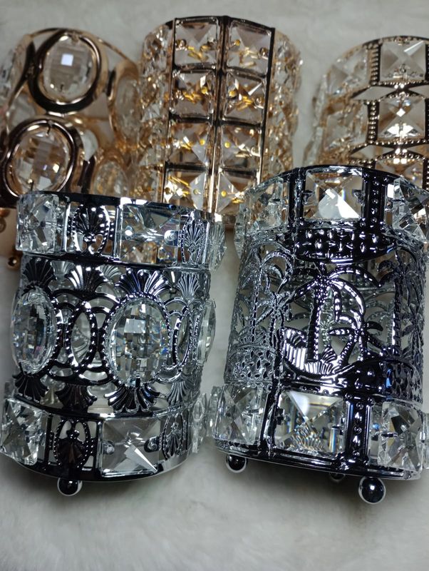 Porta Pinceles de Metal con Gemas Cristal