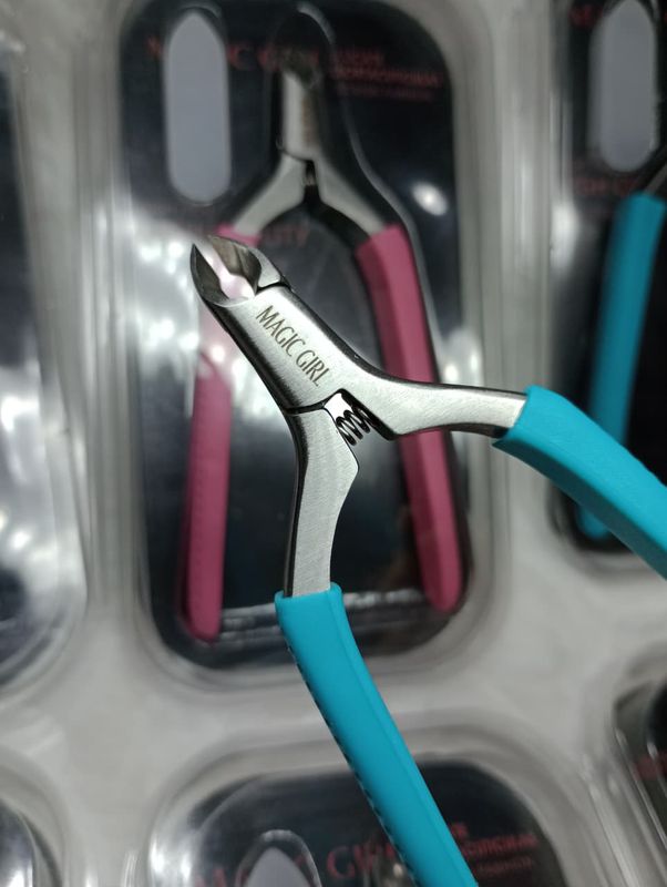 Alicate Corta Cuticulas Girl