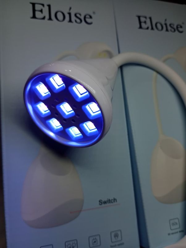 Cabina Flor PreeCurado Eloise de 36Watts