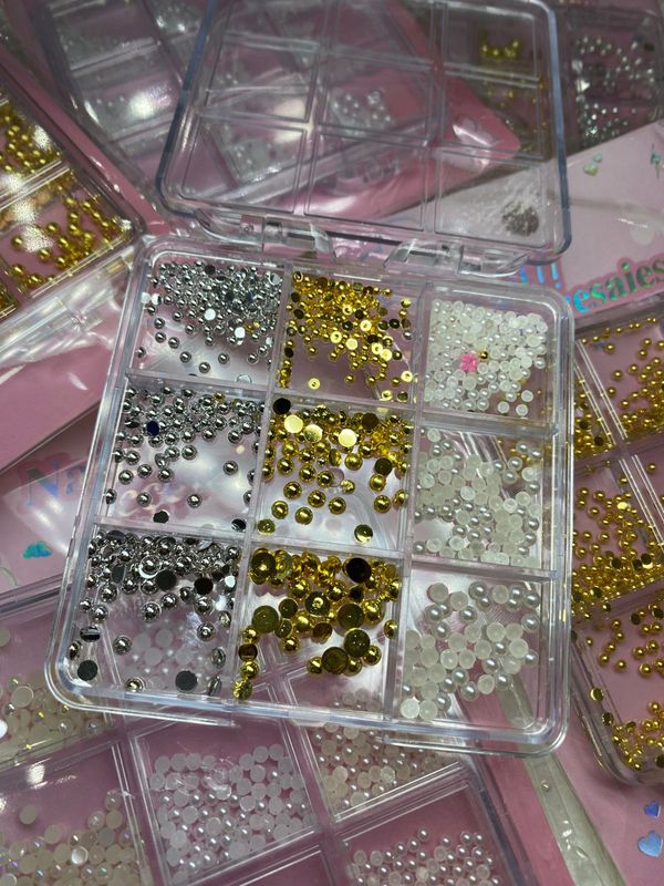 Deco para Uñas Media Perlas Naez