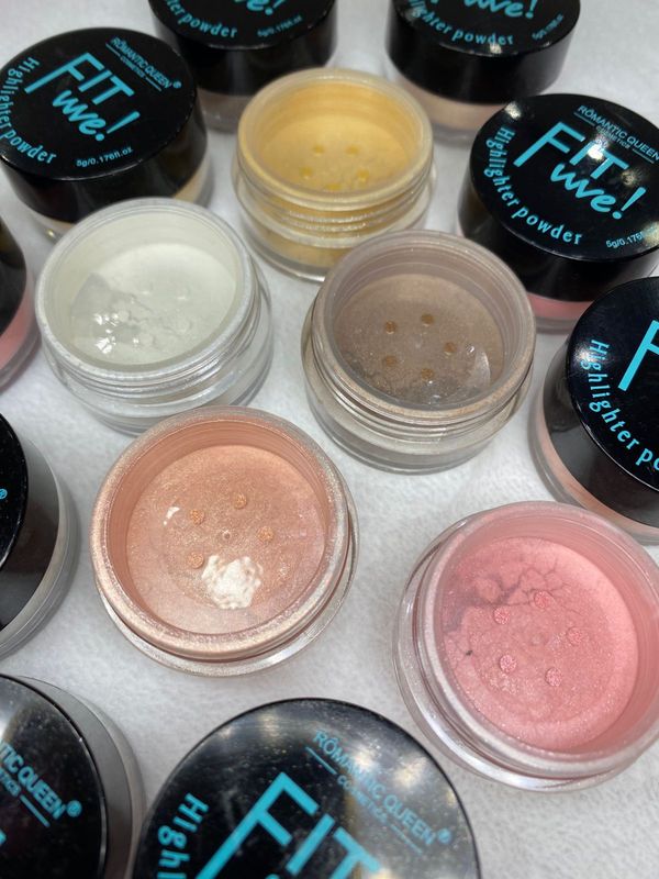 Iluminador Fit ME