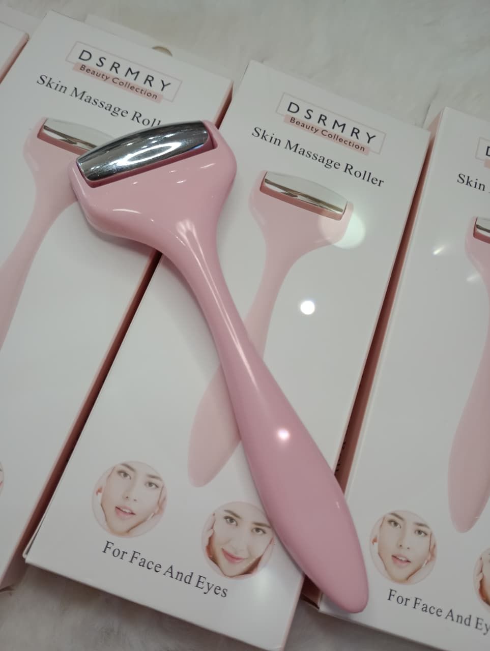 Masajeador Facial de Metal
