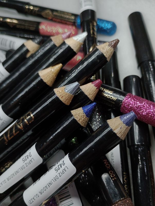 Lapiz Delineador de Ojos de Glitter Glazzi