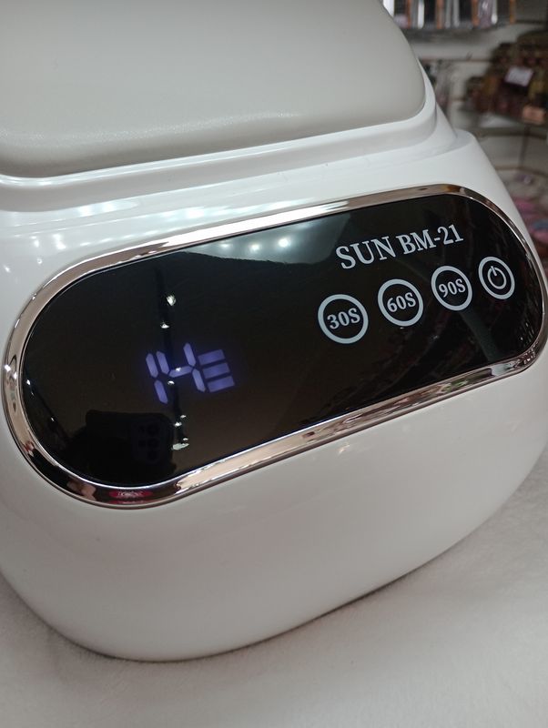 Cabina Uv/Led Eloise 86Watts Inalambrica con Apoya Manos