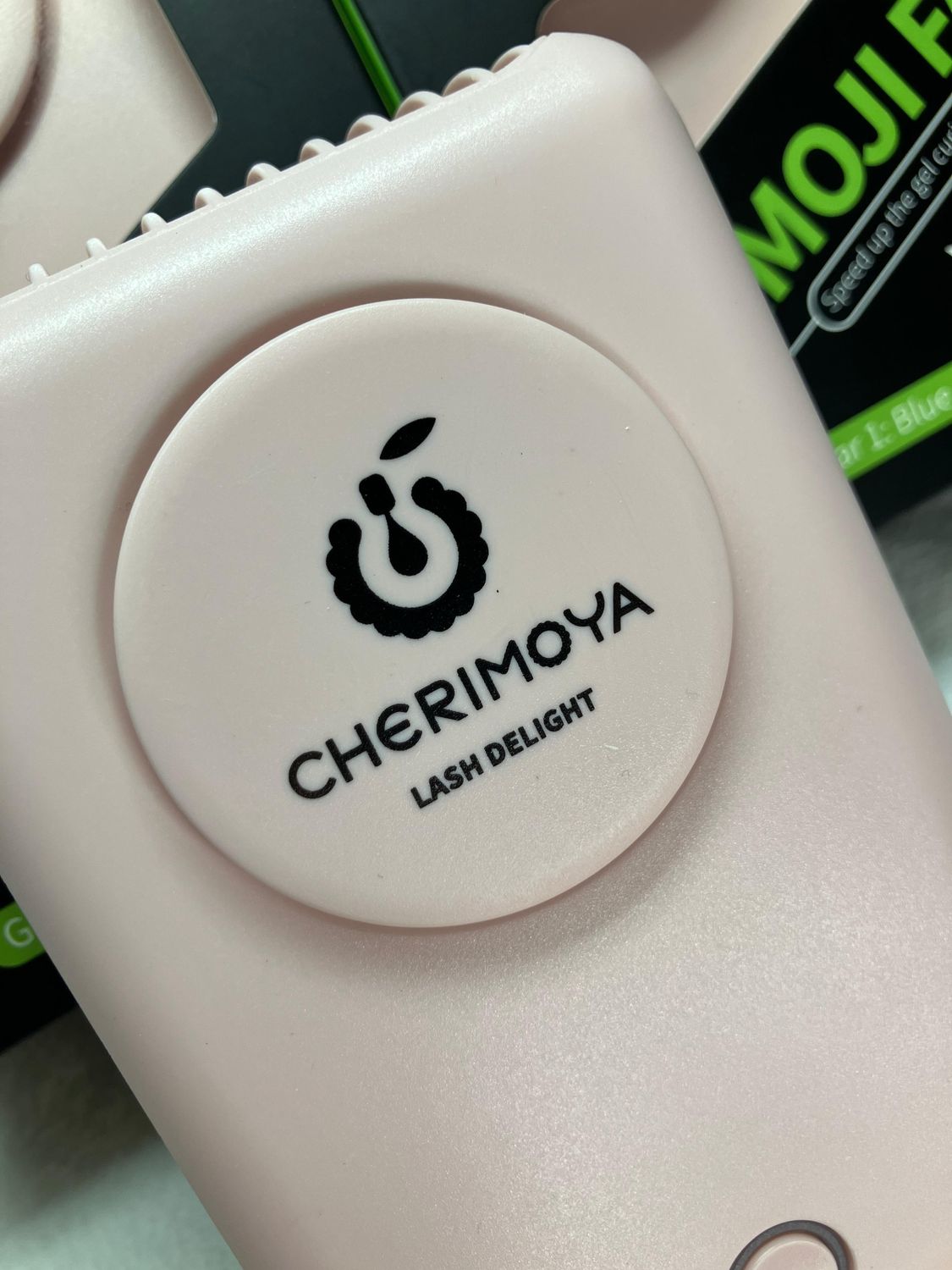 Ventilador Recargable de Cherimoya Lash