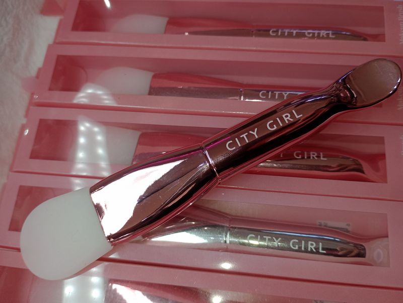 Espatula de Silicona para Mascarilla  de City Girl