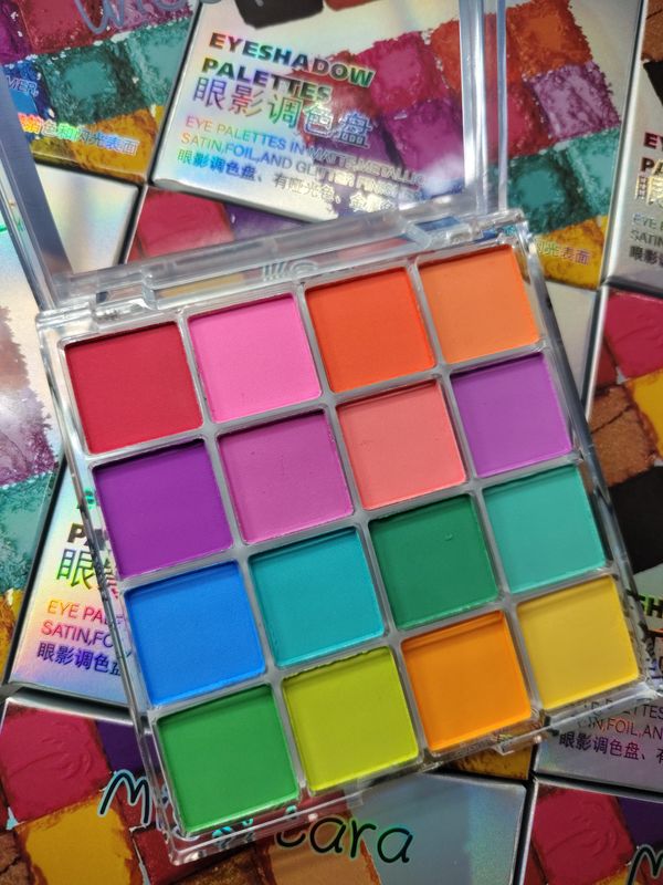 Paleta de Sombras de Mely