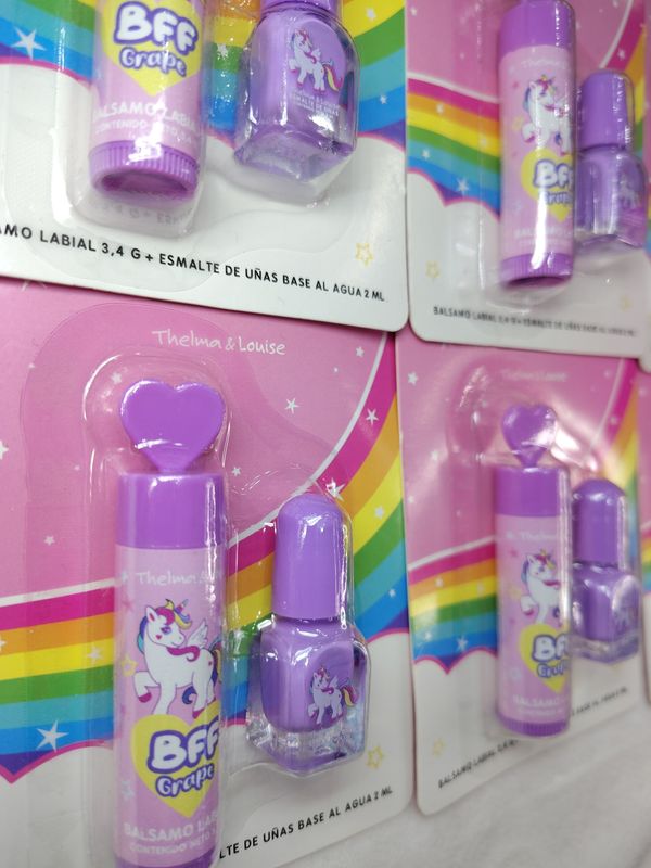 Kit de Balsamo Labial y Esmalte a  Base de Agua para Infantes de Thelma&amp;Louise