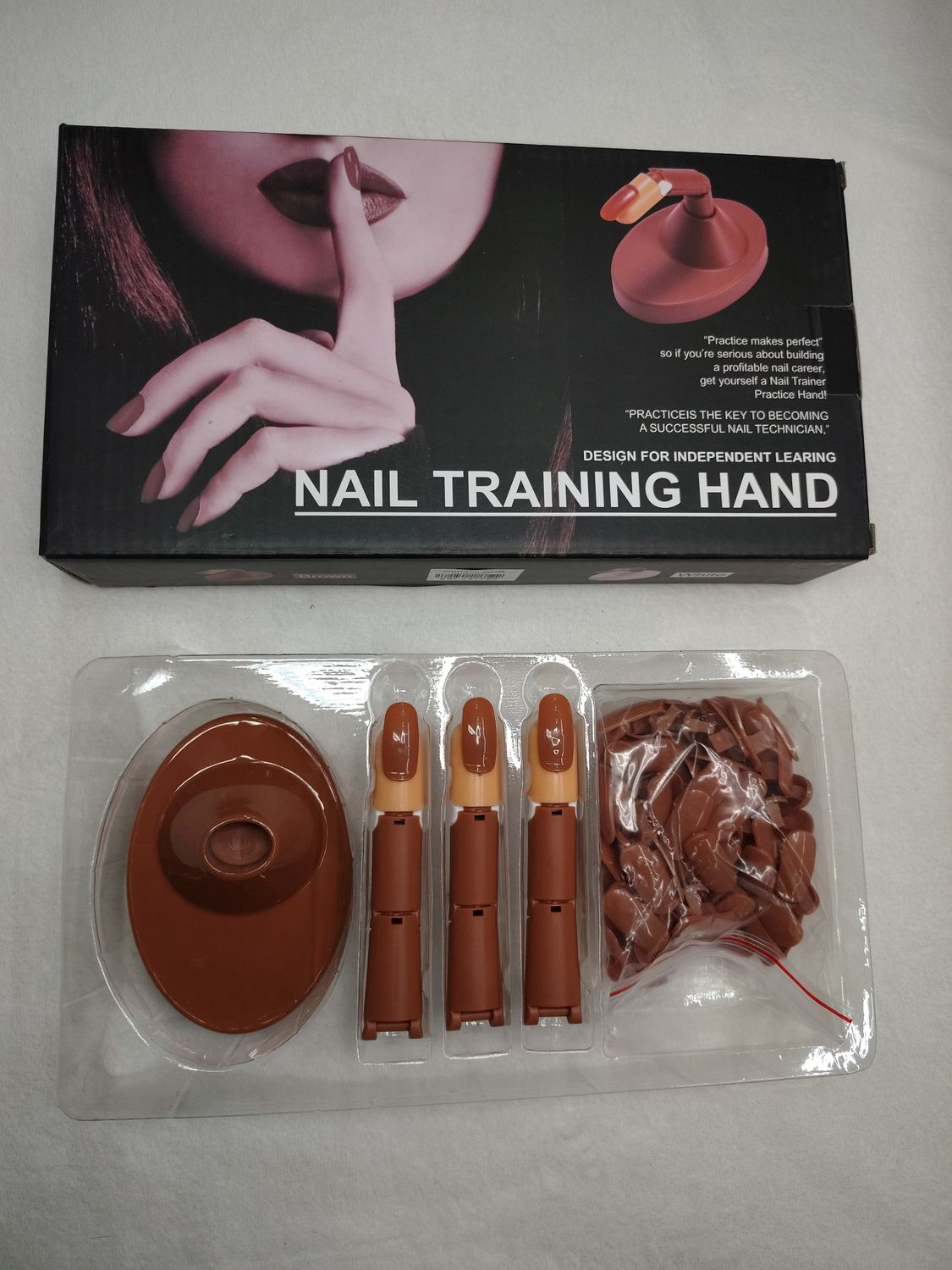 Dedo Articulado de Practica con Uñas Intercambiable