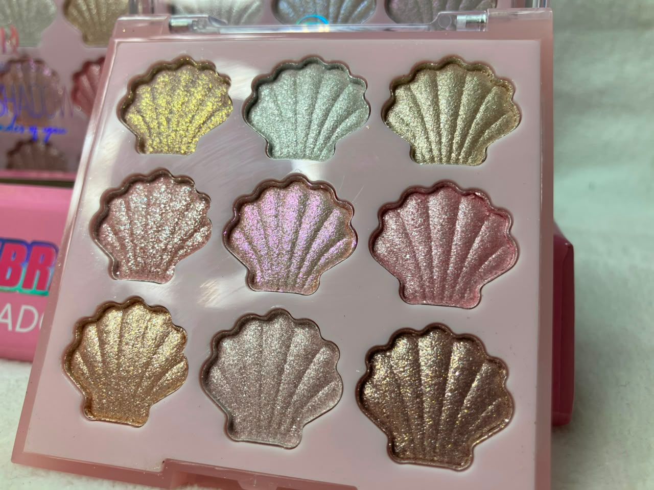 Paleta de Sombras de Almejitas