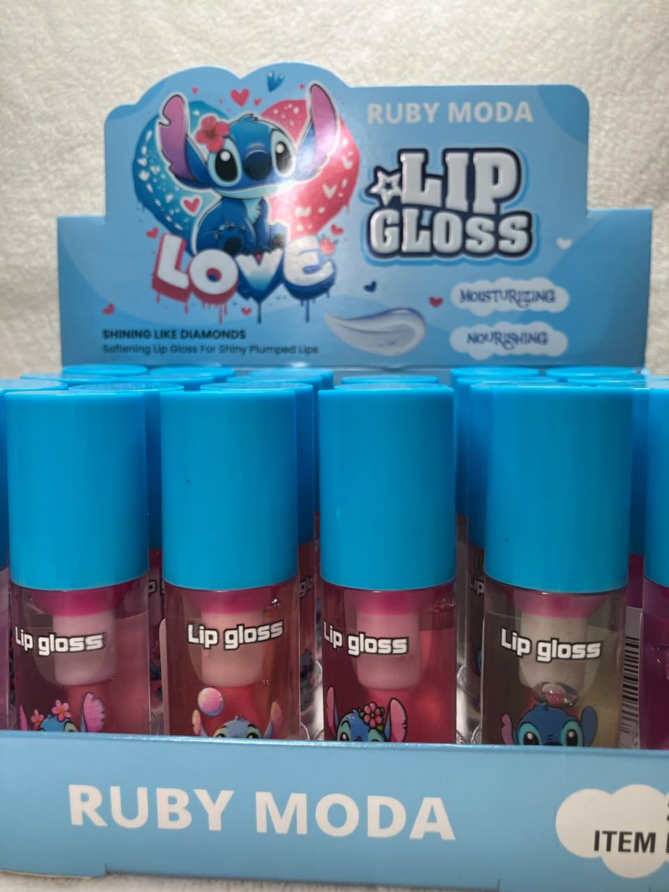 Lip gloss stitch