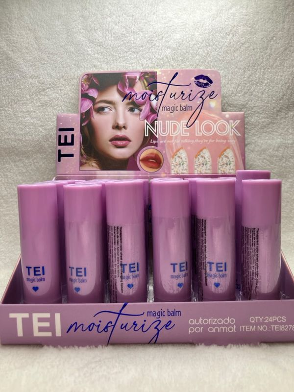 Labial tei con brillo