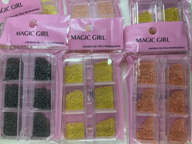 Deco caviar magic girl