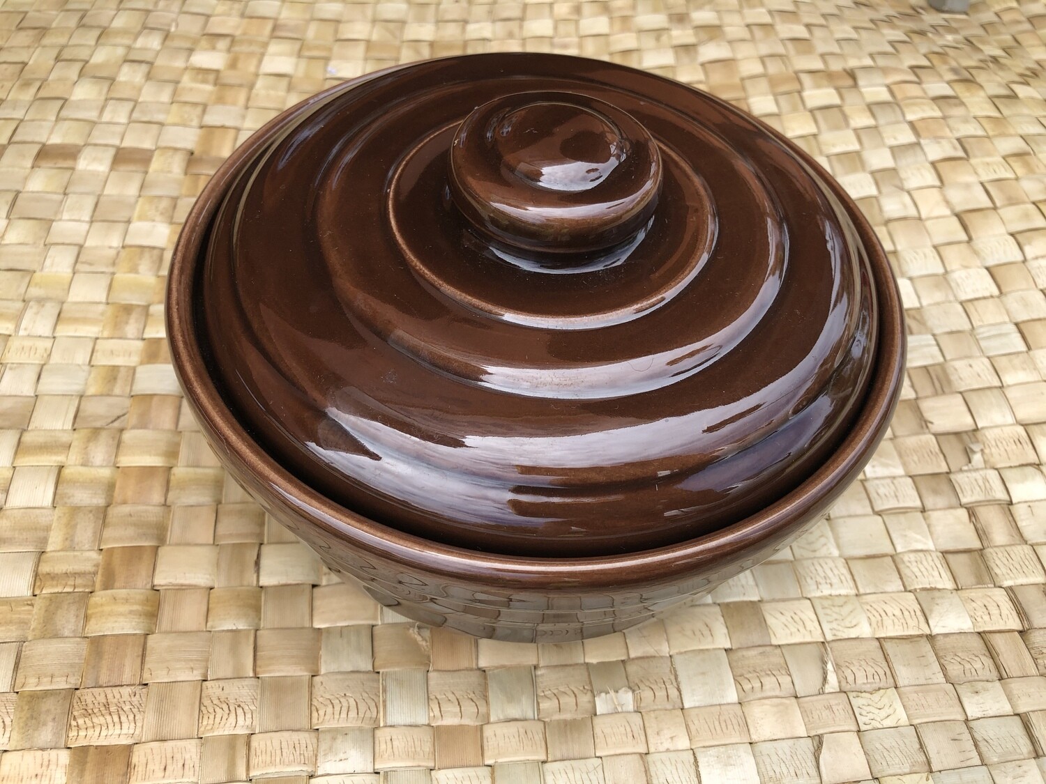 Bauer Casserole Brown