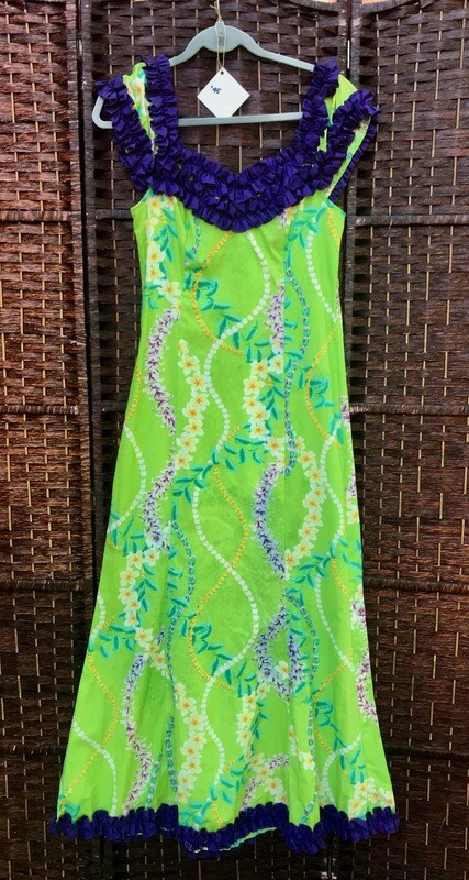 Royal Creations made in Hawaii Bright green with purple accents. Med.