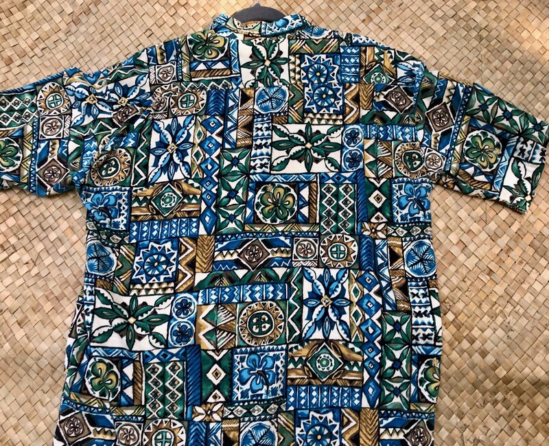 Hawaiian North Shore Underground Barkcloth Aloha Shirt - size LG.