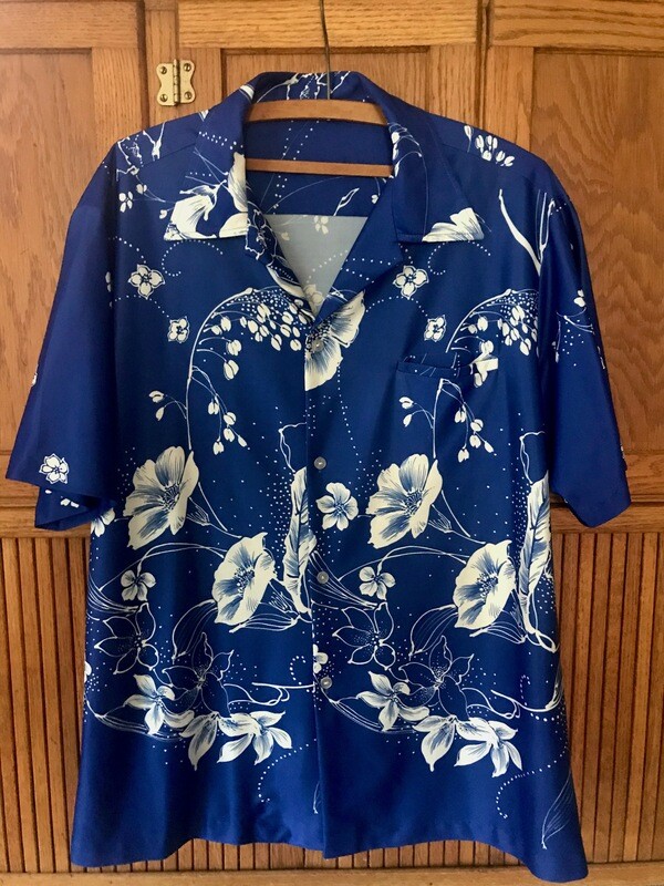 1970s Vintage Bright Blue Aloha Shirt. Polyester - sizeLG..