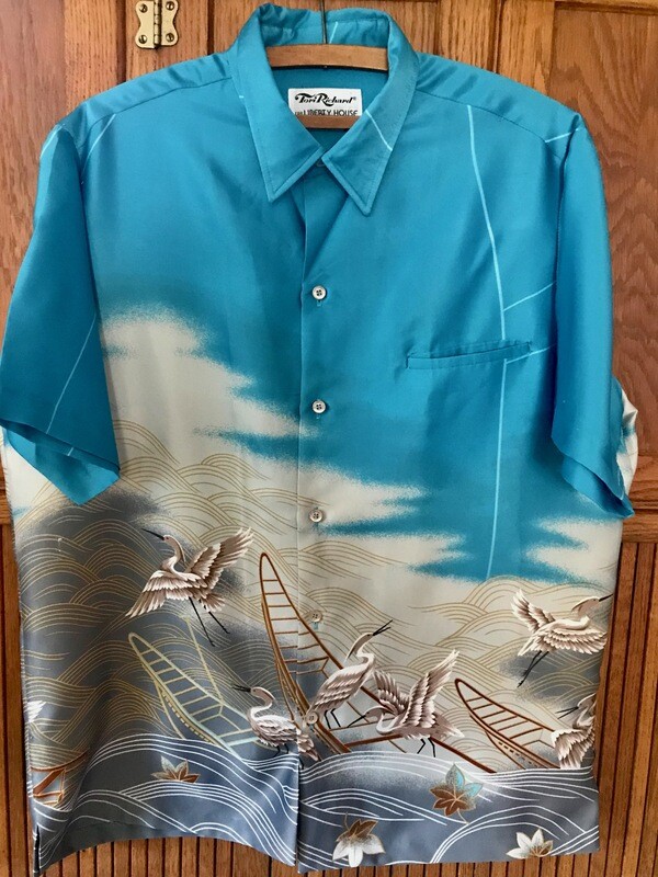 1970&#39;s vintage Tori Richard Aloha Shirt for Liberty House. Size LG.