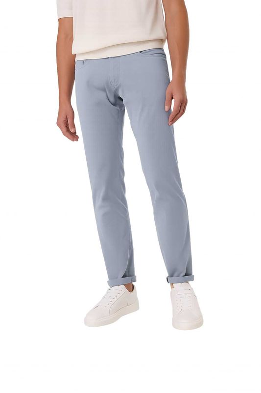 Lichtblauwe Futureflex broek van Pierre Cardin, model 34540 1056 6016, tapered fit met omgeslagen pijpen

