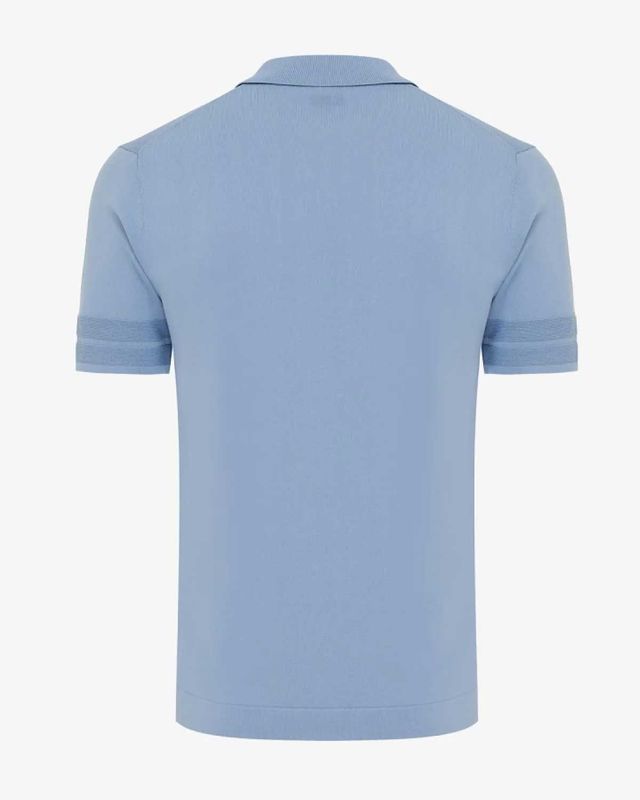 Achteraanzicht Genti slim fit polo in helderblauw met korte mouw