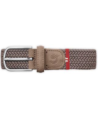 Close-up van de Westminster MONO Light Brown riem van La Boucle, gevlochten design met suède leren details en zilverkleurige 