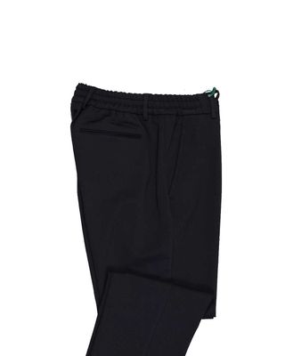 Berwich broek CN1217X-black slim fit jersey herenbroek – achterzijde met paspelzak, elastische tailleband en nette afwerking