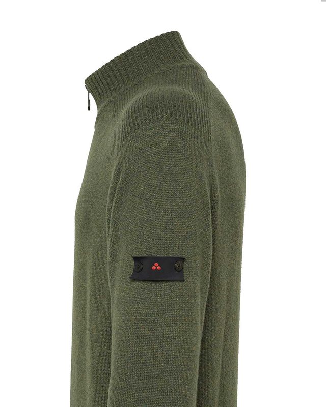 Peuterey pullover half-zip PEU561499011922690 in leaf green, detail mouwlogo