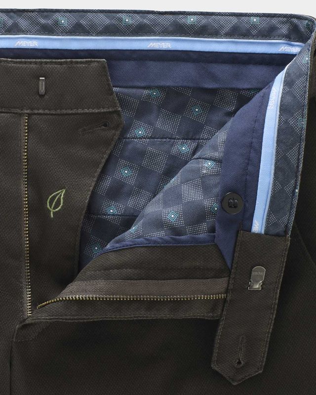 Detail binnenvoering Meyer chino Bonn 2-5654-37 donkerbruin, luxe afwerking