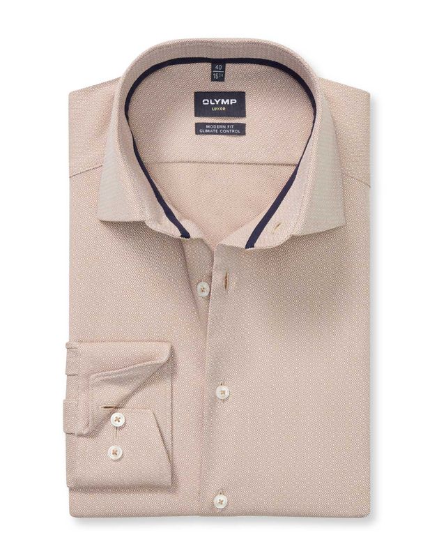 OLYMP Luxor 24/Seven overhemd 1338-84-24 in caramel, detail kraag