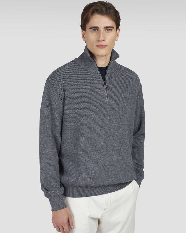 Paul &amp; Shark half zip pullover van wolmix in Castlerock Ruthenium, gedragen door model