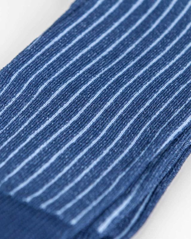 Effio sokken Shadow 25114 in blauw rib, detail