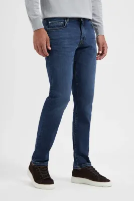 North84 medium blue 5-pocket jeans 84301002-436, side view worn by a model