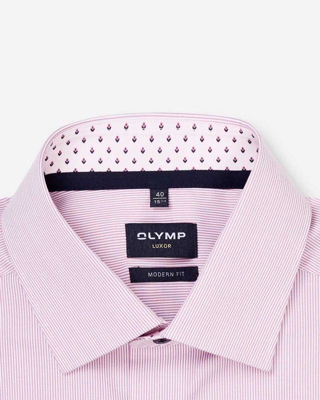 Detail OLYMP Luxor overhemd mauve streep New Kent kraag korte mouw